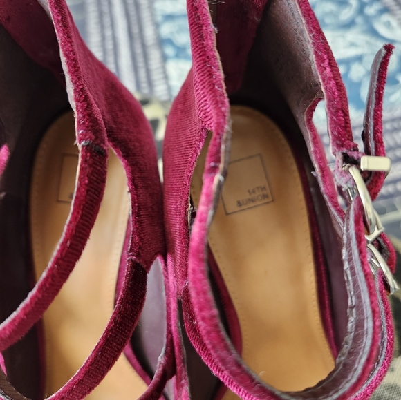 Faux Suade Heels, Burgundy - Picture 3 of 4